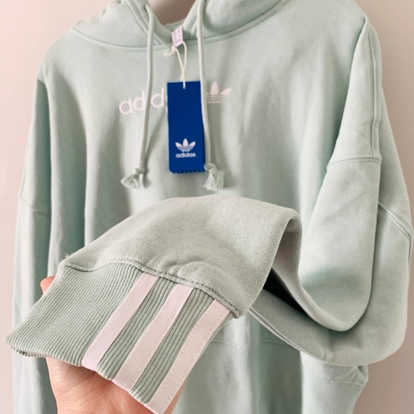 New Adidas Oversized Cropped Hoodie - Picture 4 of 8